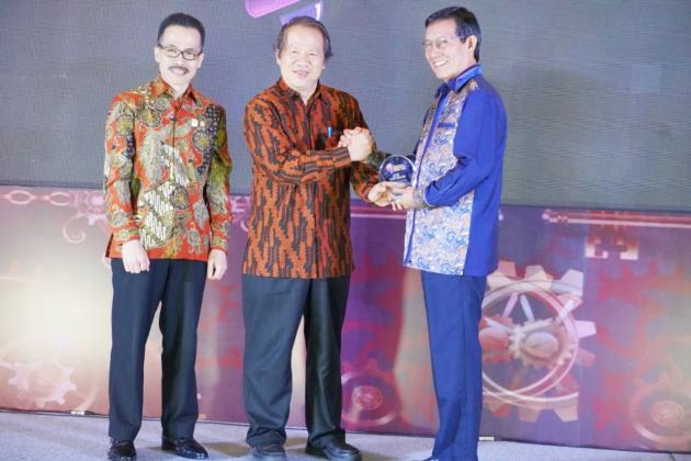 GSVL Raih Best Wali Kota Indonesia Innovation Award