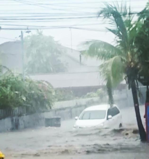 Pemprov Sulut Langsung Turun Memantau Banjir Manado