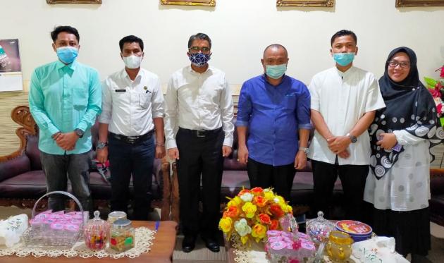 Pengurus IKA STAIN-IAIN Manado Silaturahmi dengan Rektor