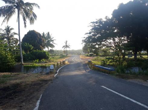 Warga Minta Dinas PU Lebih Serius Menagani Ukuran Jembatan & Badan Jalan