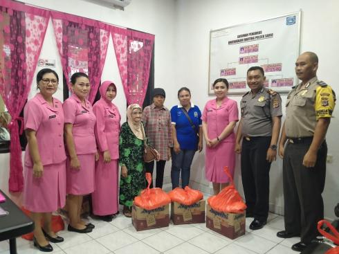 Bhakti Sosial Polsek Sario dan Ibu Bhayangkari, Focus Bantu Warga Kurang Mampu