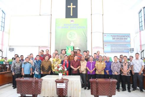 Ketua PKB Sinode GMIM Lantik Pawai Paskah Panji Yosua