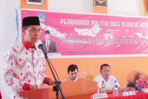 Iskandar Buka Sosialisasi Pendidikan Politik bagi Pemilih Pemula