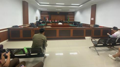 Korupsi DD, Mantan Plt Kumtua Atep Oki Divonis 4 Tahun Penjara