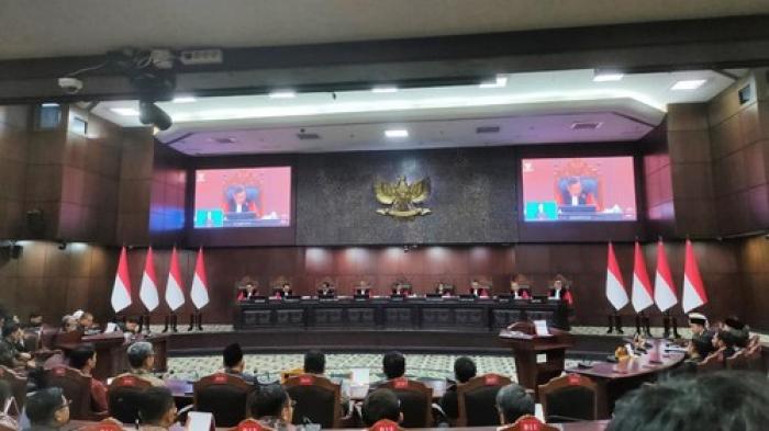 MK Nyatakan Tolak Gugatan Ijazah Gibran Rakabuming Raka