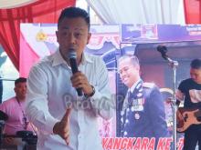 Gio Idol Ramaikan HUT Bhayangkara Ke-76 di Polres Bitung